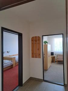 Milotel - 42