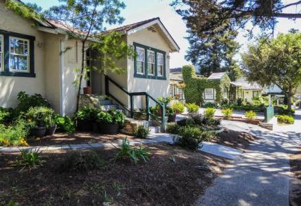 Briarwood Inn - 236