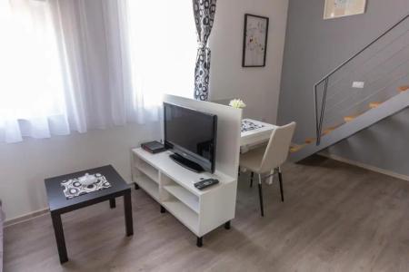 Downtown  Pula - 241