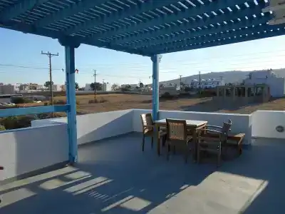 Studios Kapetanios - 68
