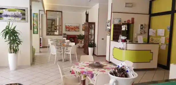 La Falena - 18