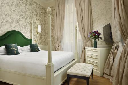 San Firenze Suites & Spa - 178