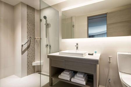 Hyatt Place Bangkok Sukhumvit - Sha Plus Certified - 10