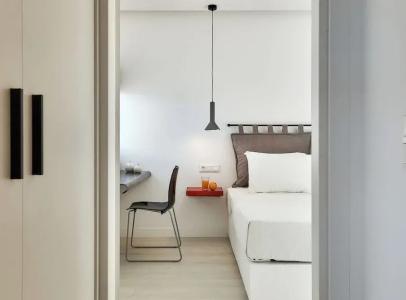 Sunset Studios & Apts - 26