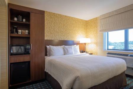 Fairfield Inn & Suites by Marriott New York/Fresh Meadows - 35