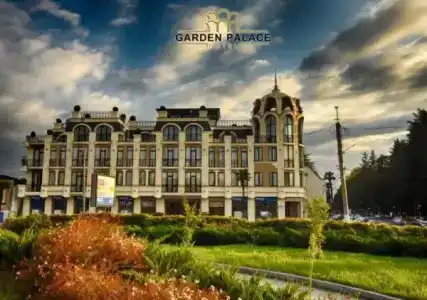 Garden Palace - 54