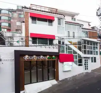 The Hill - 0