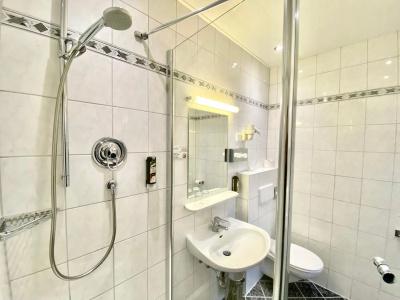West an der Bockenheimer Warte - 24