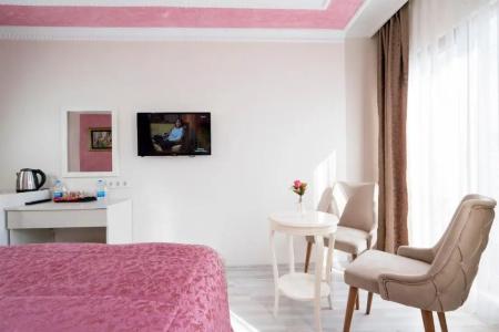 Atam Suites - 106