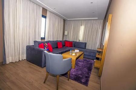 Down Town By Business & Leisures - 68