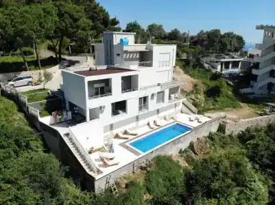 Belvedere - 20