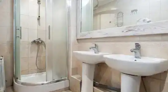 Pallet Hostel - 7