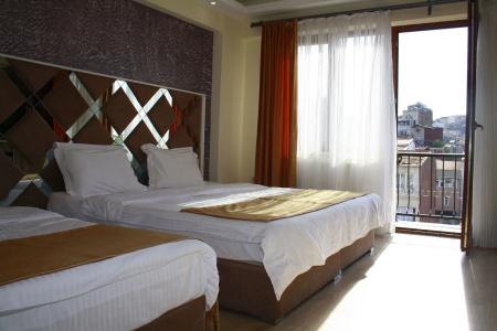 Terra Suites - 1
