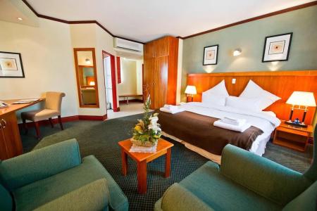 Protea by Marriott Windhoek Furstenhof - 23