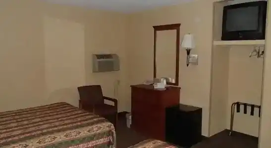 Royal Inn Of - 16
