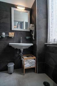 Teresa Rooms & Suites - 51