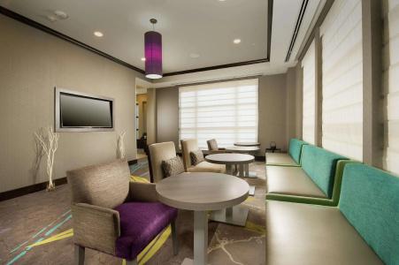 Hilton Garden Inn - 16