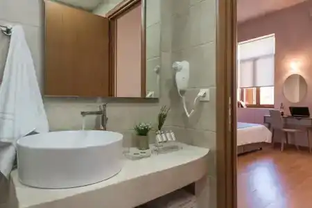 Bluebell Luxury Suites - 114