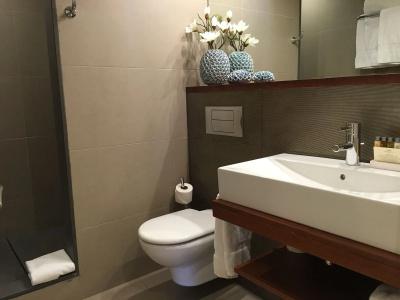 Duquesa Suites Barcelona - 18