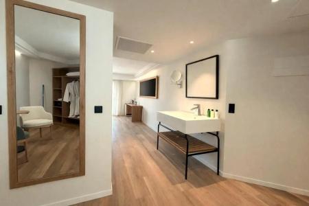 Triton Beach - 44
