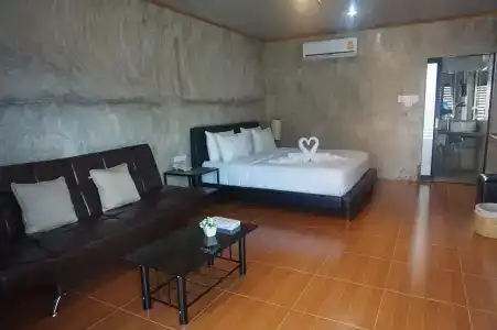 a Nice Resort - 4