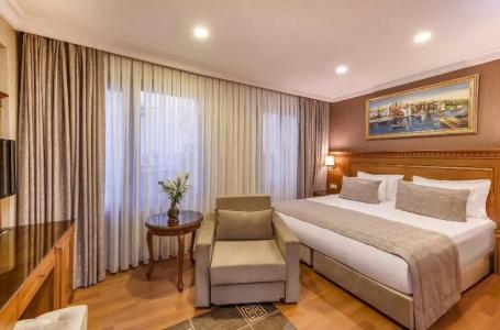 Royan Suites - 10