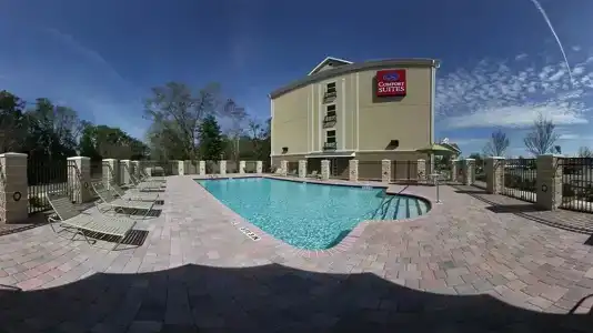 Holiday Inn Express East, An Ihg - 12