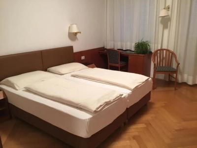 Adria - 67