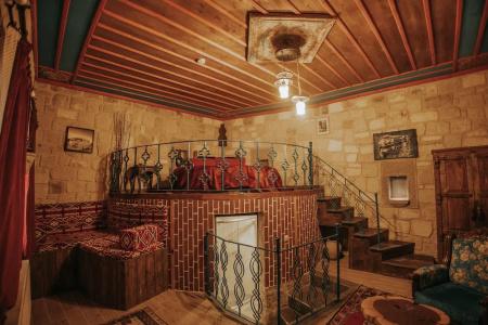 Vintage Cave House - 14