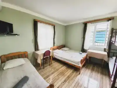 Ureki House - 1