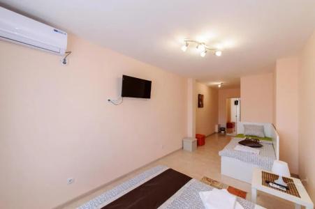 Sandanski Peak Guest Rooms - 26