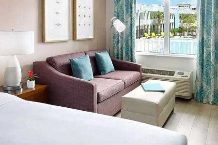 Hilton Garden Inn / The Keys Collection - 132