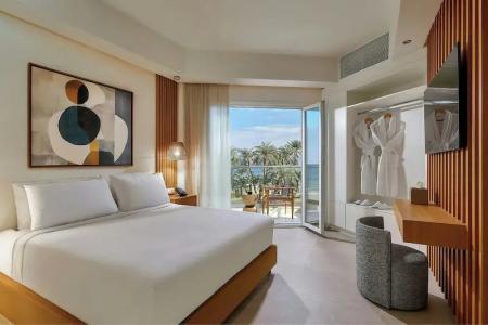 Zephyros Beach Boutique - 90