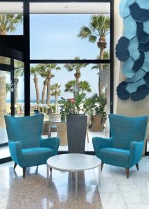 Palm Beach & Bungalows - 7