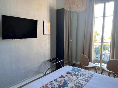 Eden Hôtel - 85