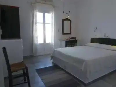 Manos - 47