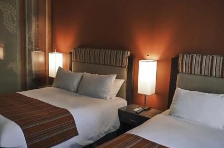 Sirtaj – Beverly Hills - 26