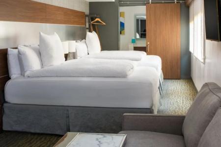 Staypineapple, Z, Gaslamp San Diego - 28