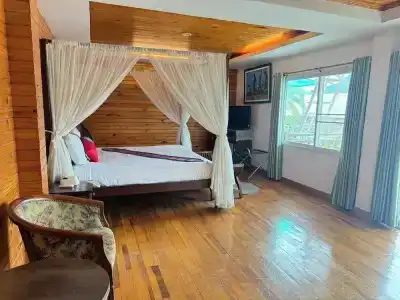 Maekhong Delta Boutique - 115