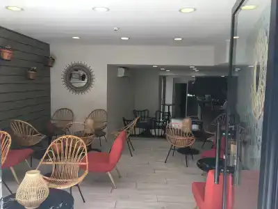 Hôtel Central - 17
