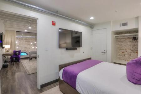 Studio 154 Luxury - 137