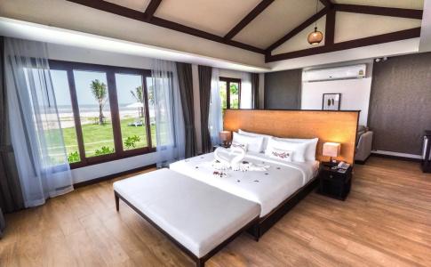 Triple Tree Beach Resort - 3