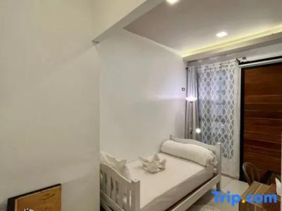 Sherloft Home & Hostel - 45
