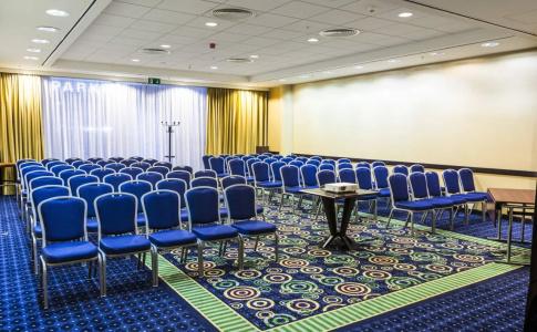 Courtyard by Marriott Prague City - 15