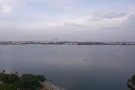 Sunset Westlake Hanoi - 19