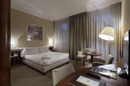 Unahotels Cusani Milano - 5