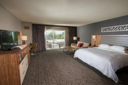 The Broadway - a DoubleTree by Hilton - 4