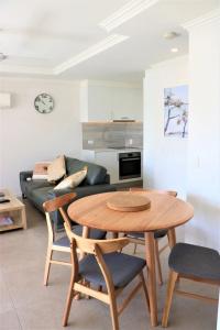 Noosa River Palms - 216