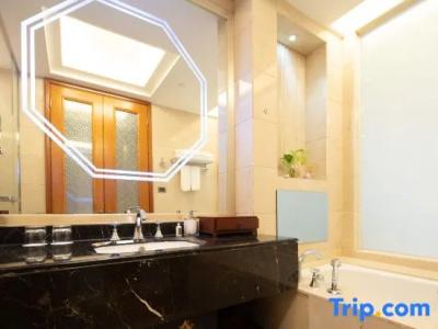 East Tai Lake Grand - 9