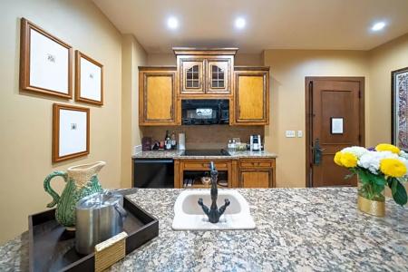 Granduca Houston - 114
